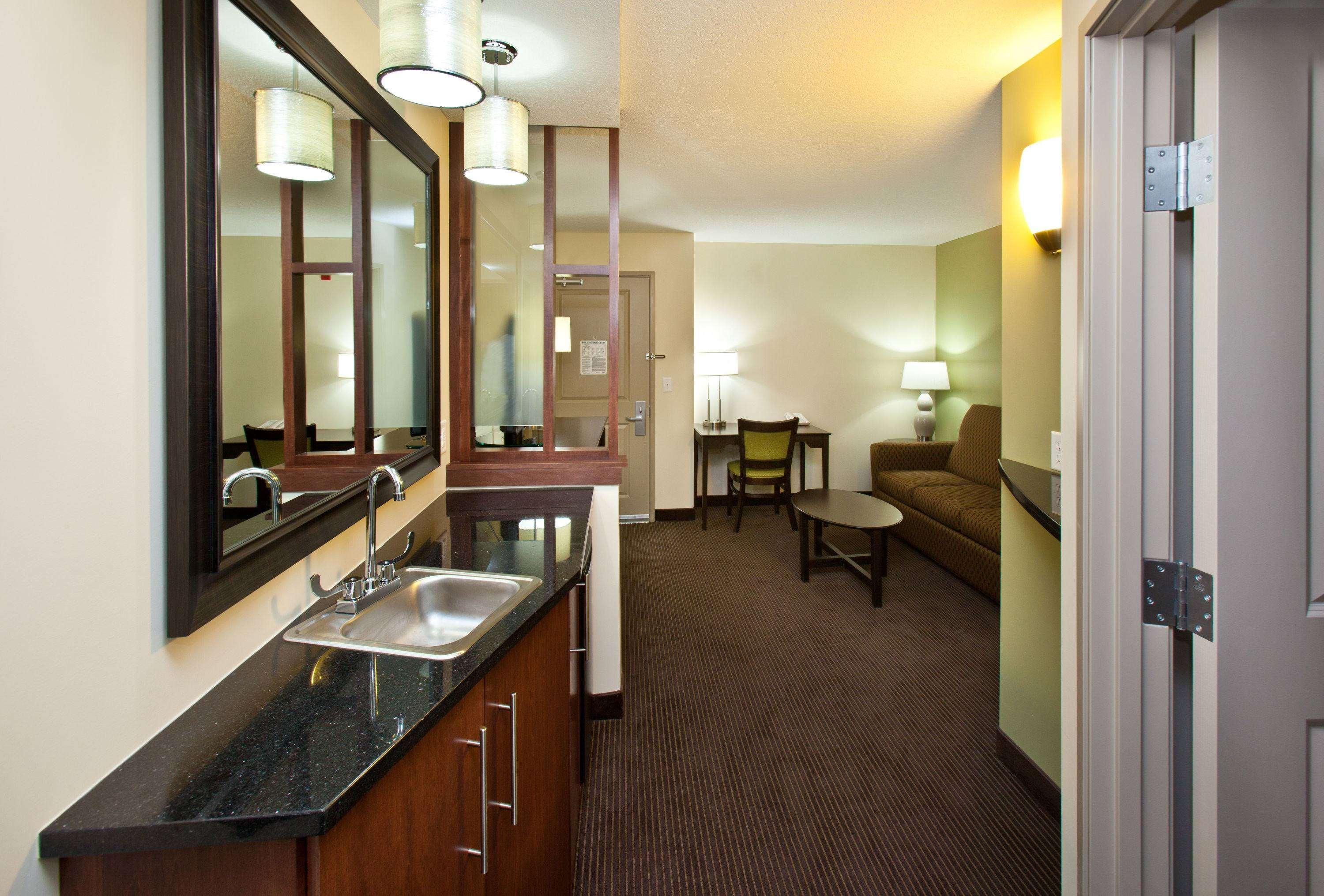 Americinn By Wyndham Fairfield Εξωτερικό φωτογραφία