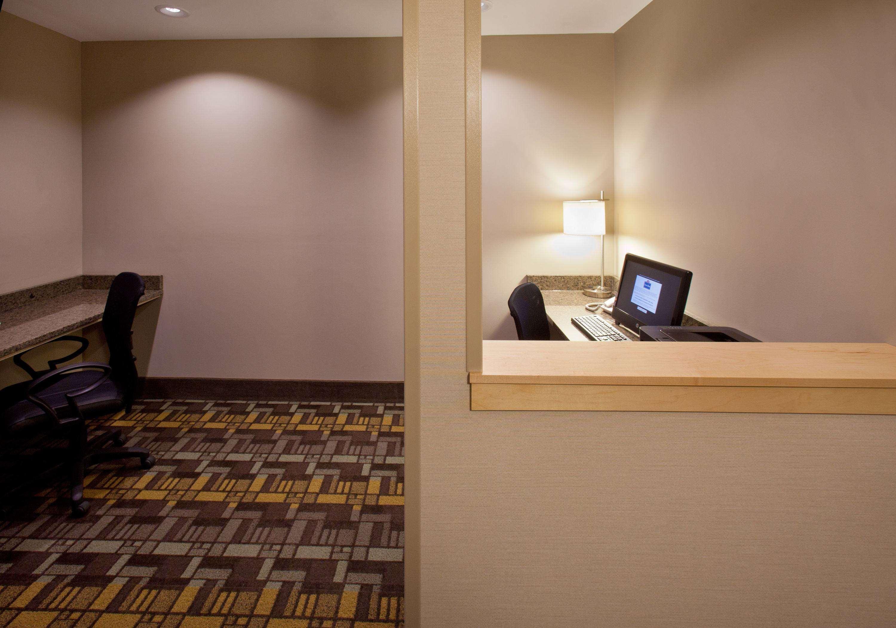 Americinn By Wyndham Fairfield Εξωτερικό φωτογραφία